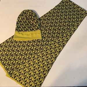 MK Michael Kors scarf and hat set NEW